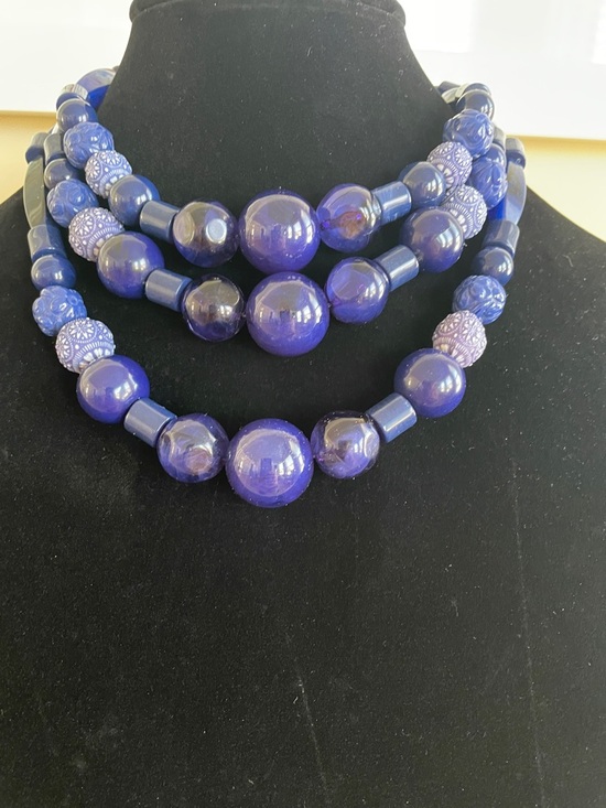 CHICO’S TRIPLE STRAND COBALT BLUE BEADED STATEMENT NECKLACE Chunky Layered - Picture 6 of 10